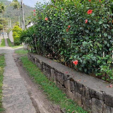 Familia Silvia Perico Villa Ilhabela Exterior photo